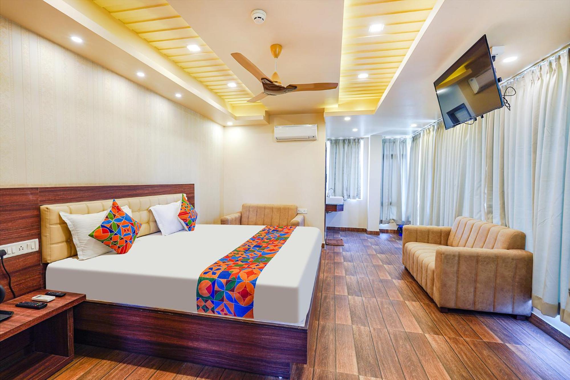 Fabhotel Grand Falcon Bangalore Exteriör bild