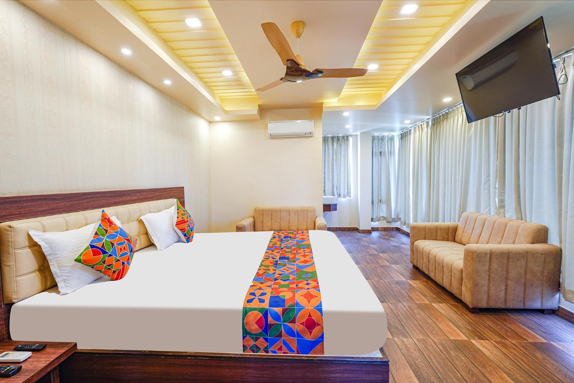 Fabhotel Grand Falcon Bangalore Exteriör bild